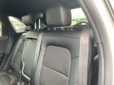 2025 Ford Escape Hybrid ST-Line