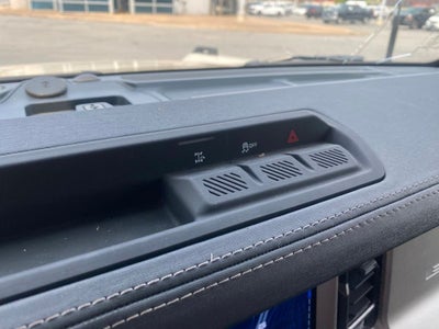 2025 Ford Bronco Outer Banks SOFT TOP
