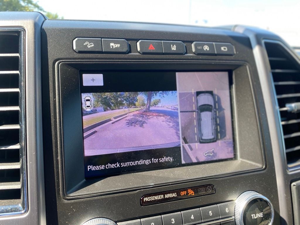 2021 Ford Expedition Platinum - 4WD - CARFAX ONE OWNER