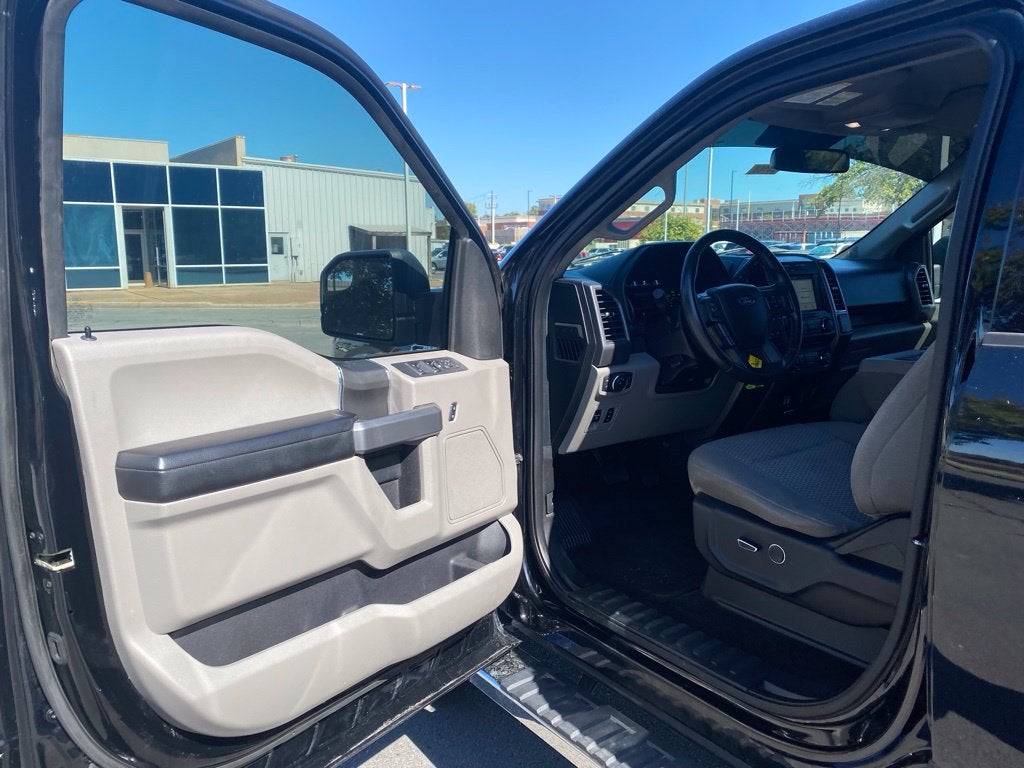 2018 Ford F-150 XLT - 4WD - 301A PKG - 5.0L V8