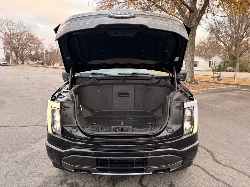 2023 Ford F-150 Lightning XLT