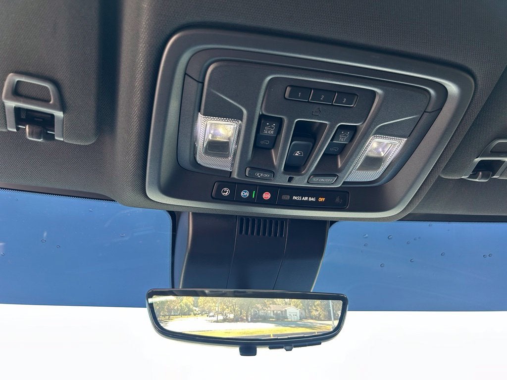 2025 Chevrolet Silverado 3500HD High Country - 4WD - 6.6L DURAMAX