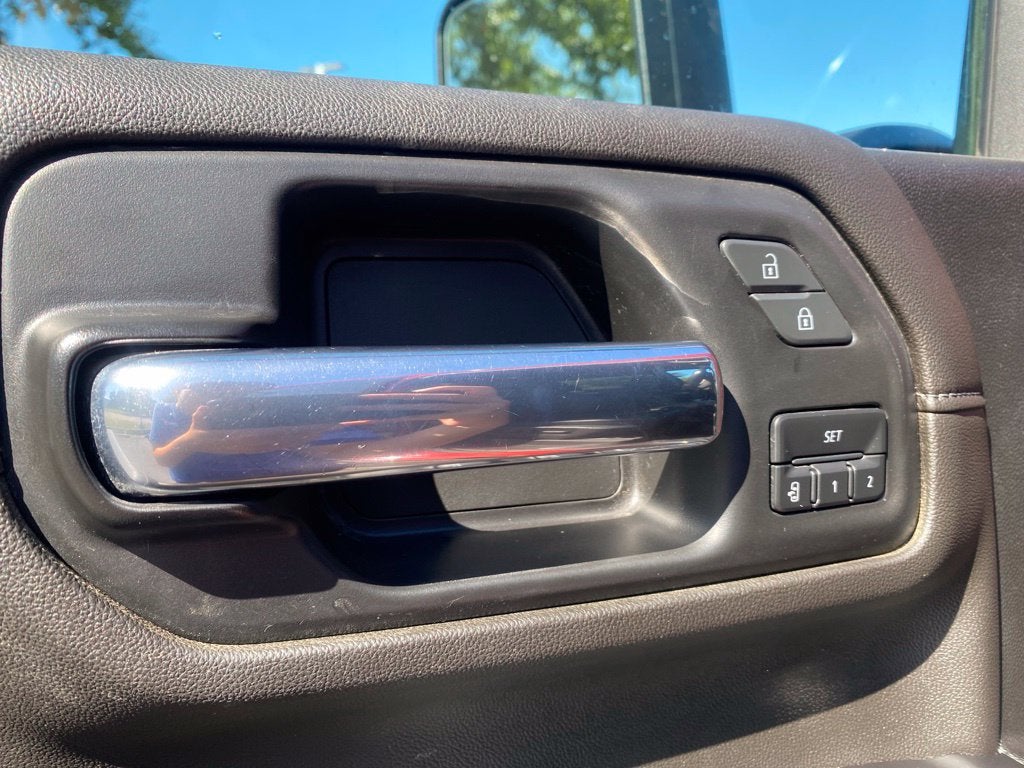2022 GMC Sierra 2500HD Denali - DURAMAX - TECH PKG - 4WD