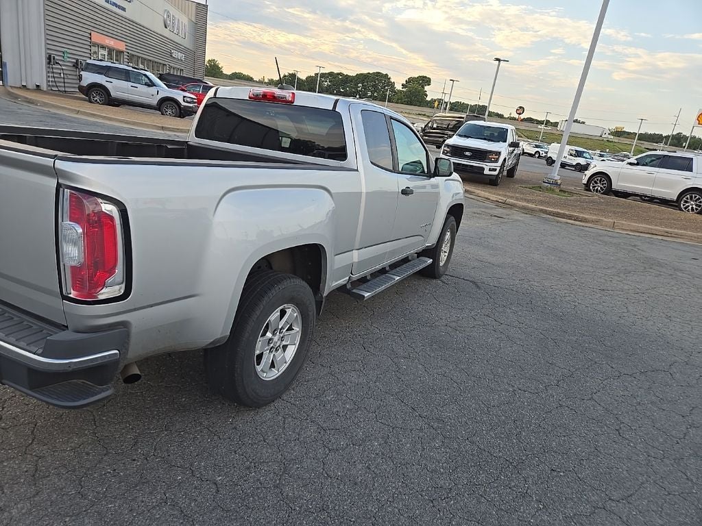 2017 GMC Canyon Base