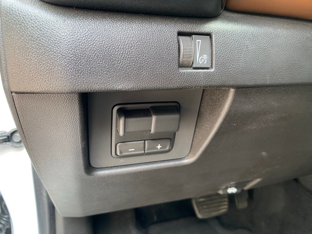 2026 GMC Canyon AT4 - LEATHER INTERIOR - FORD BLUE CERTIFIED