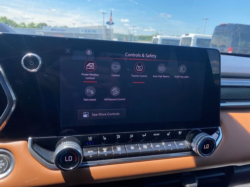 2024 GMC Canyon AT4