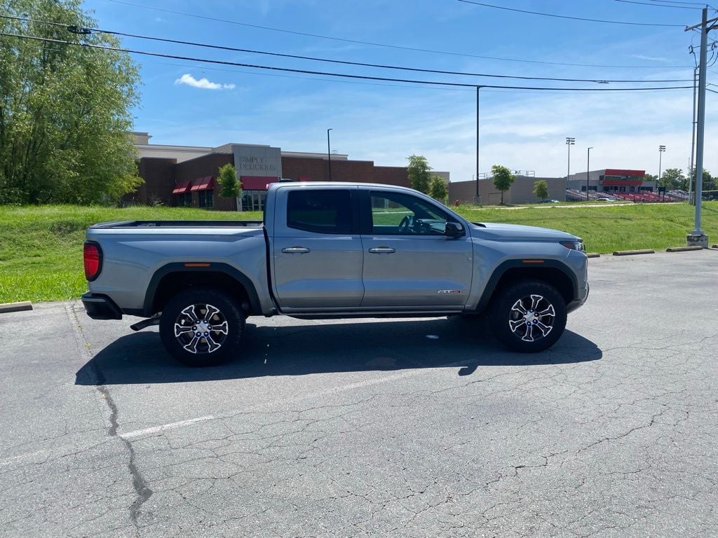 2024 GMC Canyon AT4