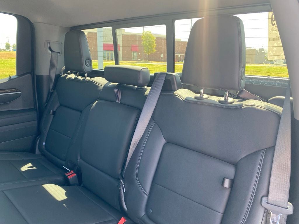 2026 GMC Sierra 1500 Elevation - 4WD - ONE OWNER - CLEAN CARFAX