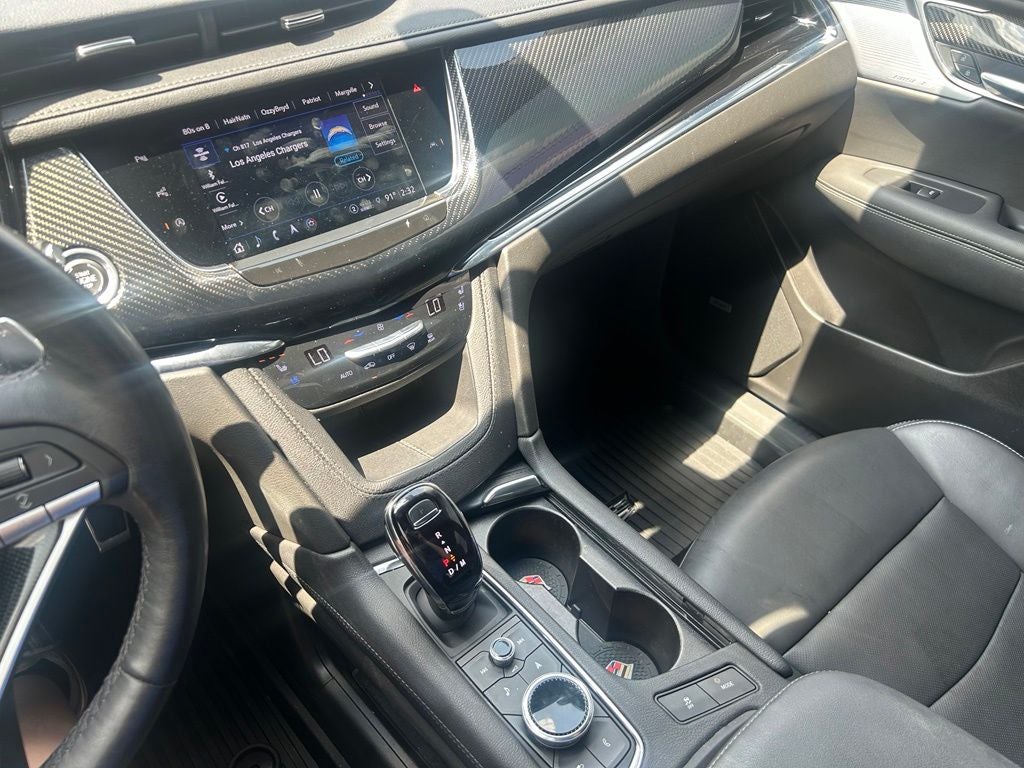 2023 Cadillac XT6 Sport