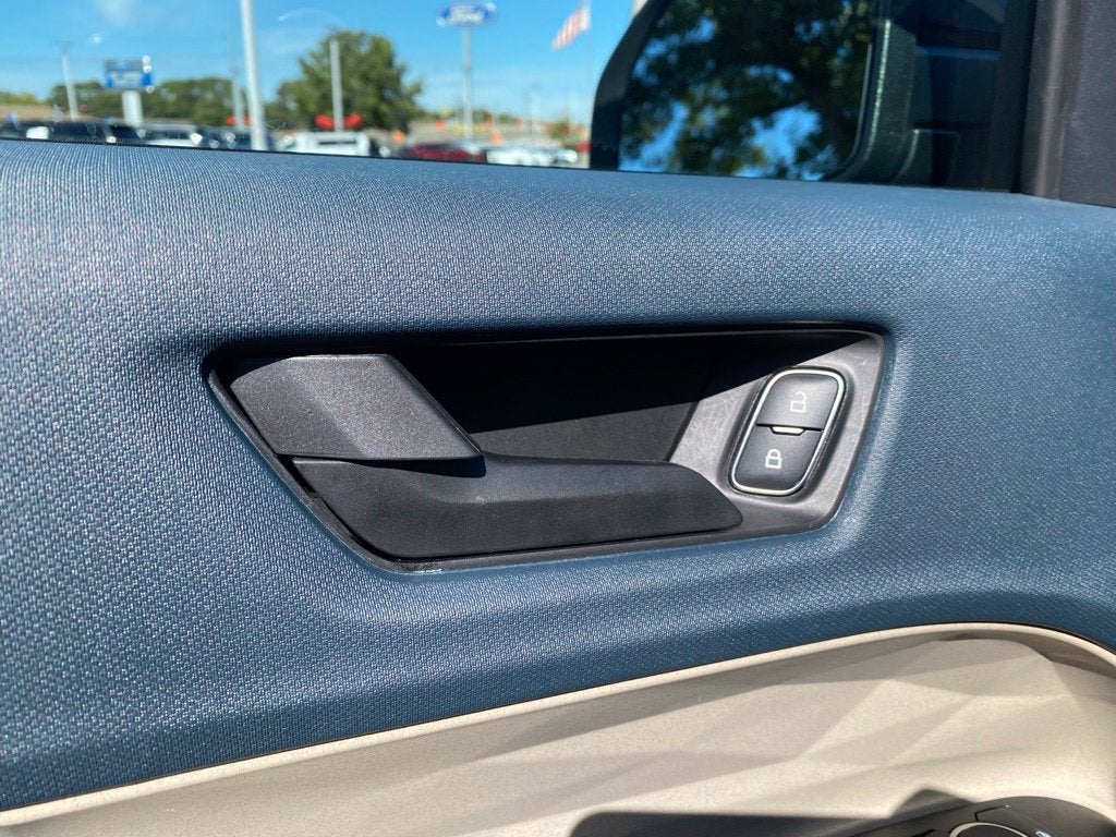 2025 Ford Maverick Lariat - AWD - BLACK PACKAGE - 2.5L HYBRID