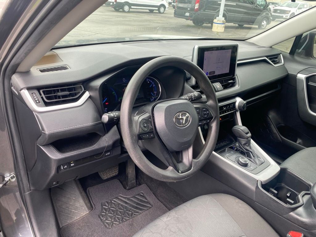 2023 Toyota RAV4 Hybrid XLE