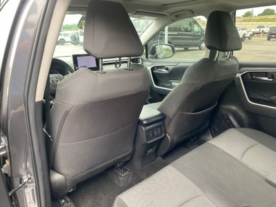 2023 Toyota RAV4 Hybrid XLE