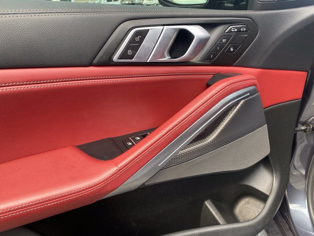 2020 BMW X6 M50i