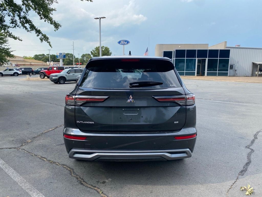 2025 Mitsubishi Outlander SE - FORD BLUE CERTIFIED