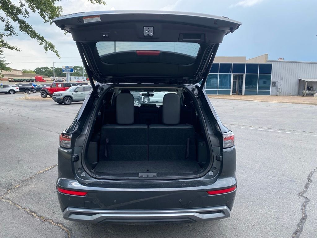 2025 Mitsubishi Outlander SE - FORD BLUE CERTIFIED