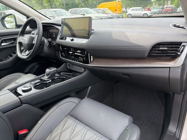2026 Nissan Rogue Platinum - PREMIUM PKG - AWD