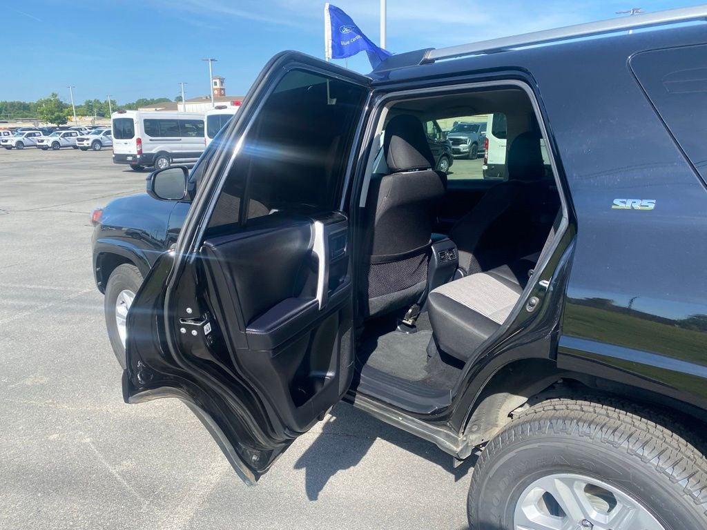 2022 Toyota 4Runner SR5