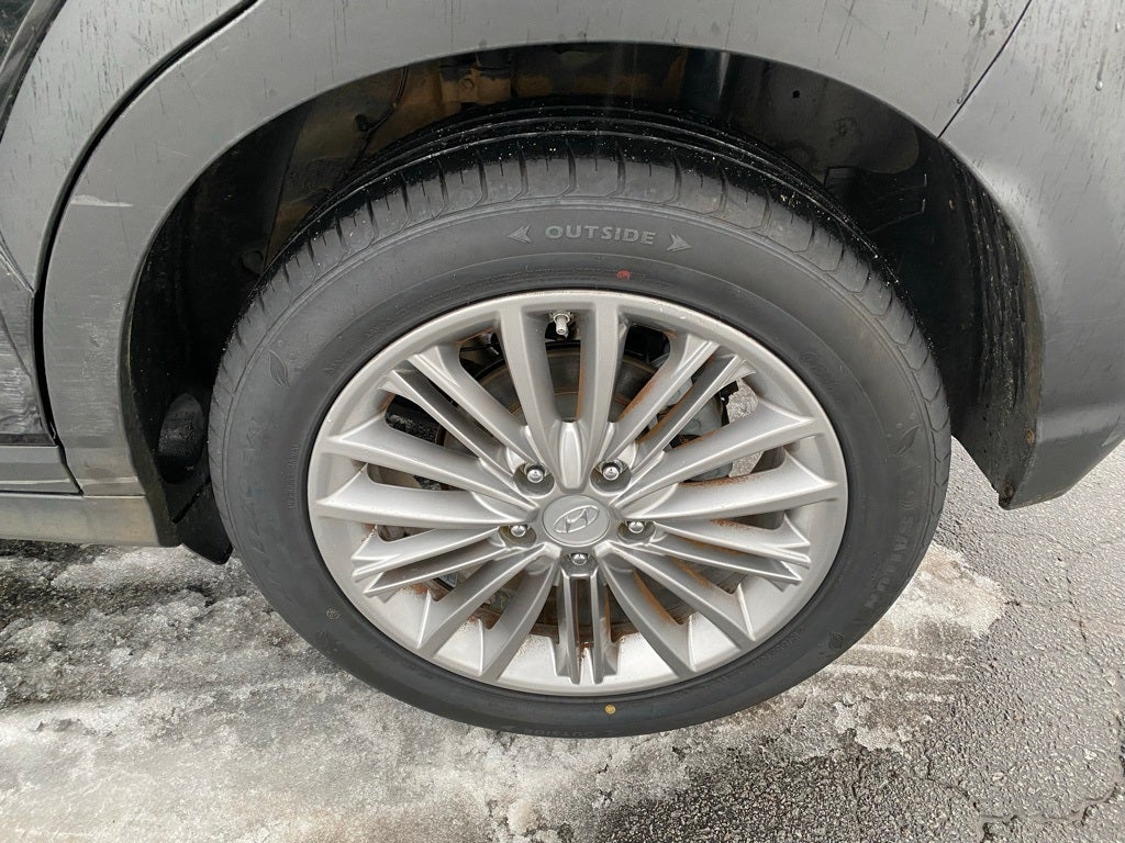 2021 Hyundai Kona SEL Plus