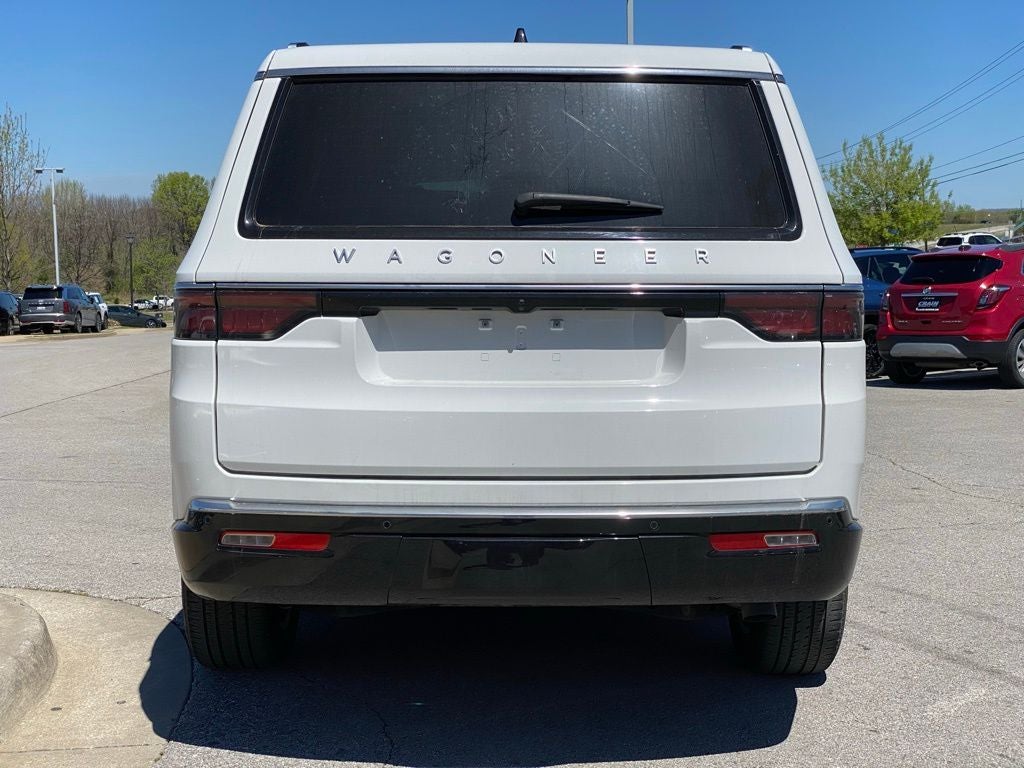 2024 Jeep Wagoneer Base