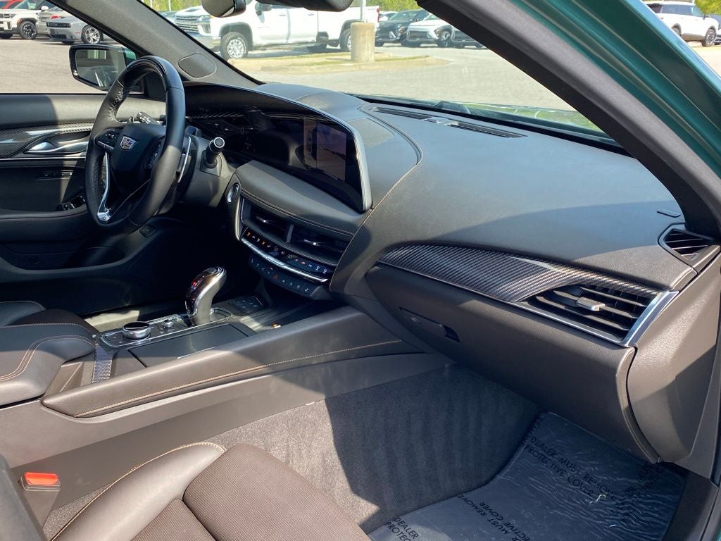 2025 Cadillac CT5 Sport