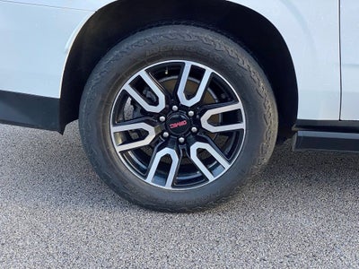 2021 GMC Yukon XL AT4