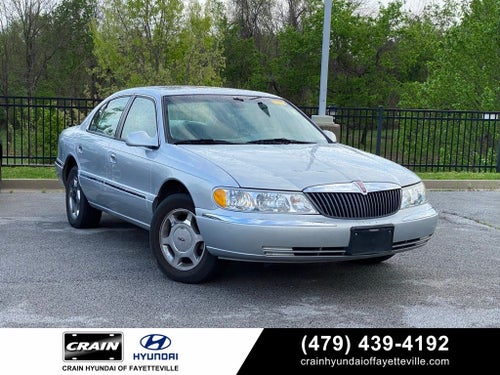 2002 Lincoln Continental Base