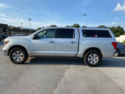 2018 Nissan Titan SV