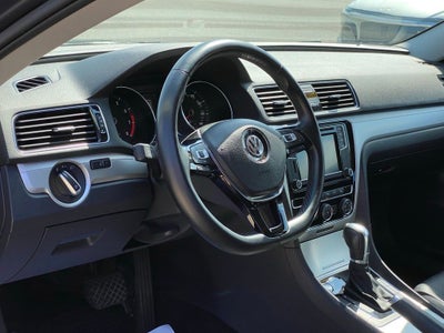 2019 Volkswagen Passat 2.0T Wolfsburg