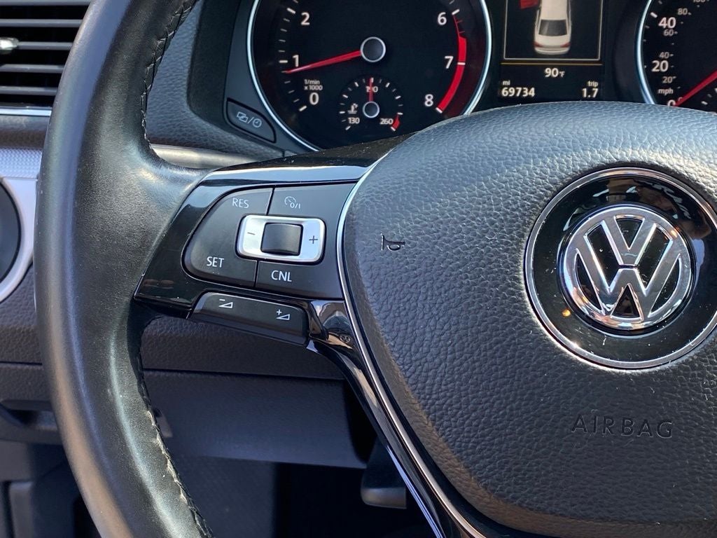 2019 Volkswagen Passat 2.0T Wolfsburg