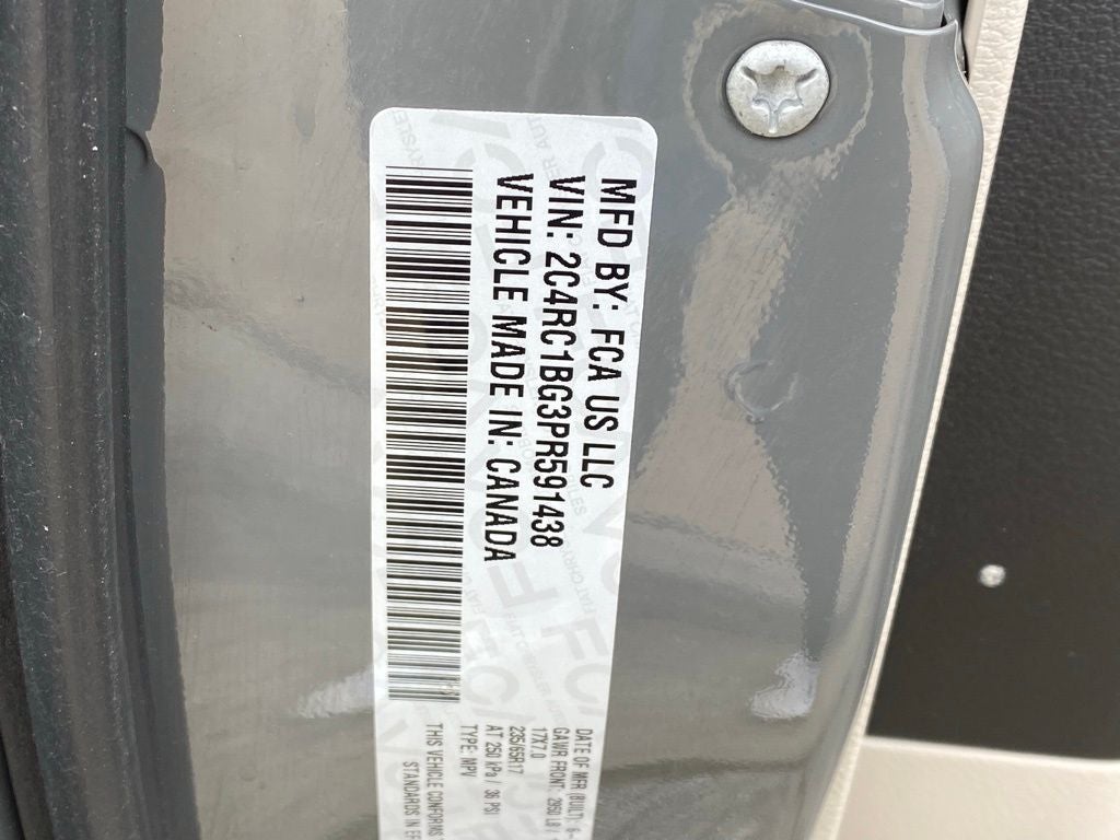 2023 Chrysler Pacifica Touring L