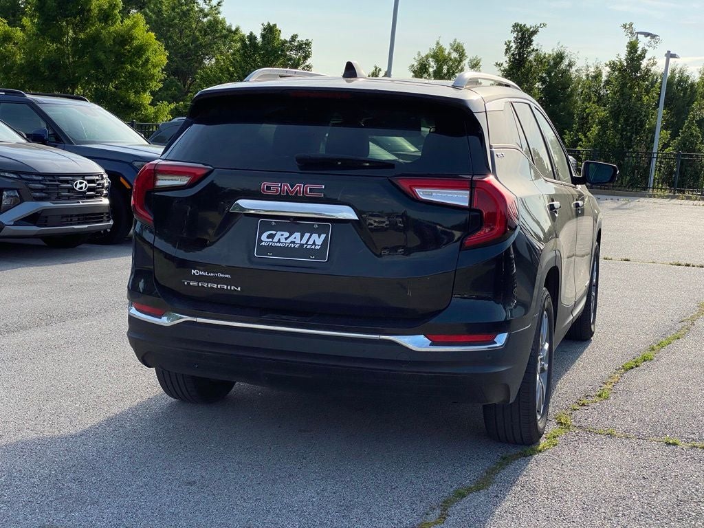 2024 GMC Terrain SLT