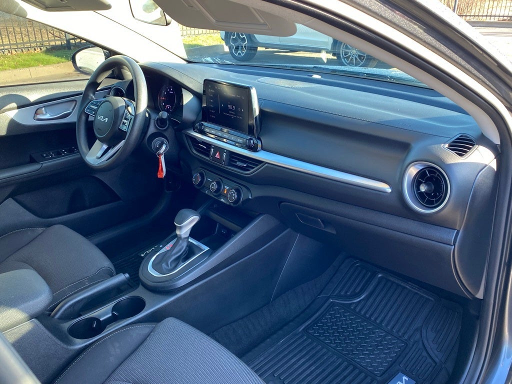 2024 Kia Forte LXS 1 OWNER CLEAN CARFAX TECHNOLOGY PACKAGE