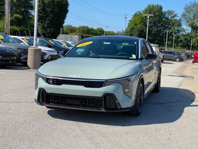 2025 Kia K4 GT-Line