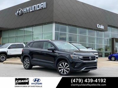 2024 Volkswagen Taos 1.5T SE