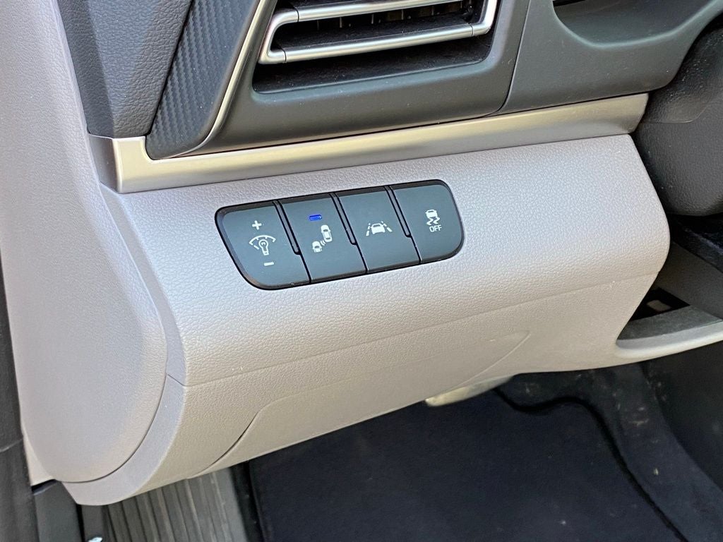 2020 Hyundai Elantra Limited