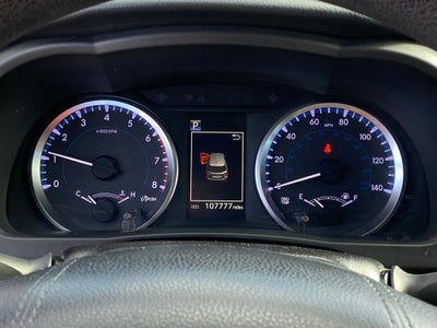 2017 Toyota Highlander LE LOW MILES 3RD ROW