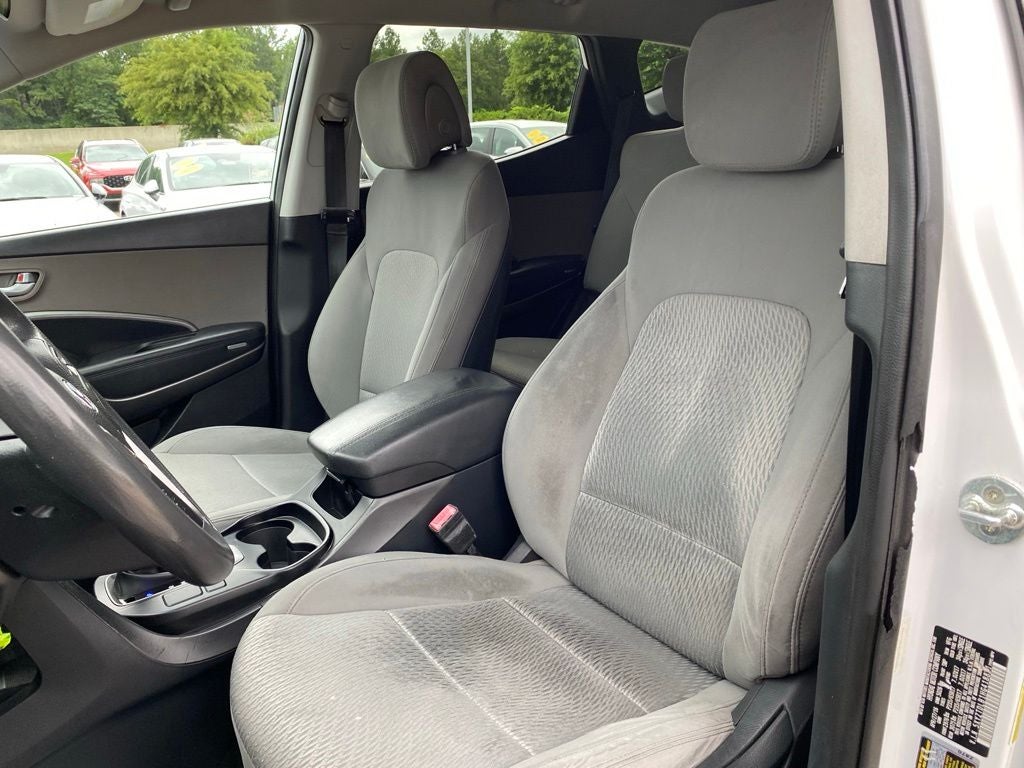 2017 Hyundai Santa Fe Sport 2.4 Base
