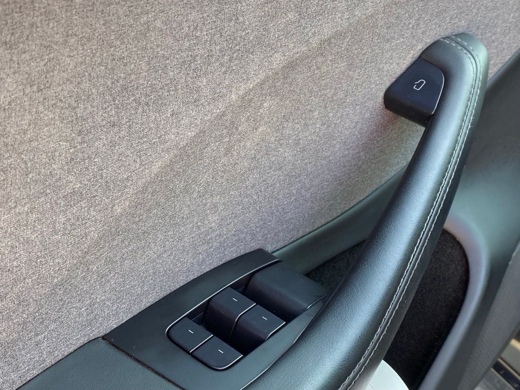 2024 Tesla Model 3 Base