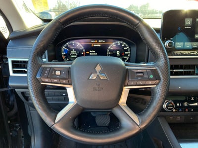 2023 Mitsubishi Outlander SEL