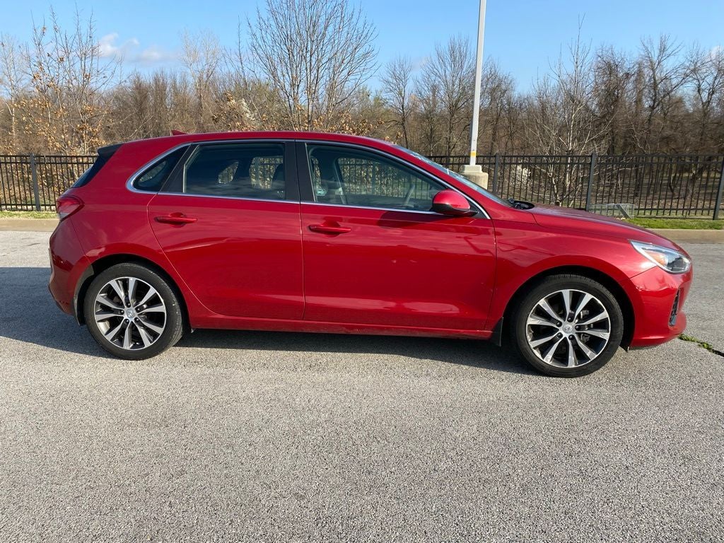 2020 Hyundai Elantra GT Base