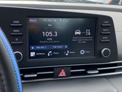 2024 Hyundai Elantra SE