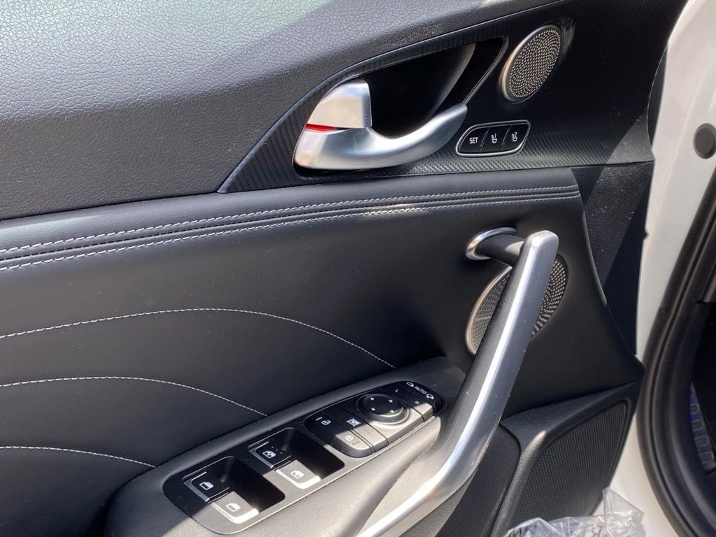 2022 Kia Stinger GT2