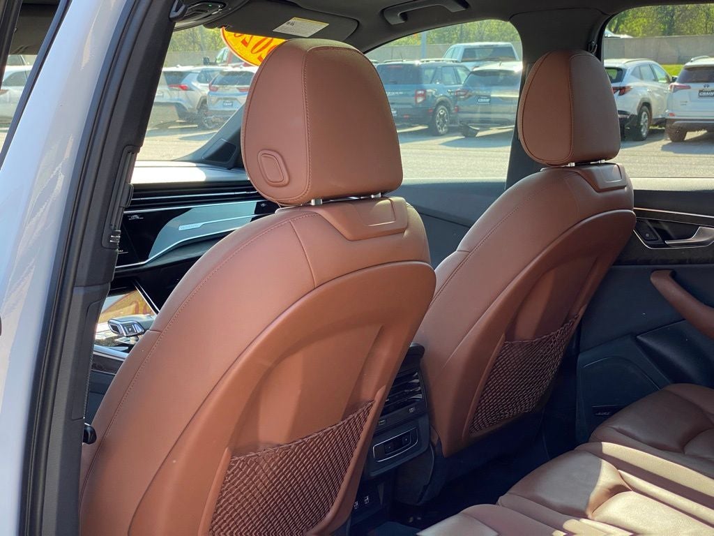 2020 Audi Q7 45 Premium Plus quattro