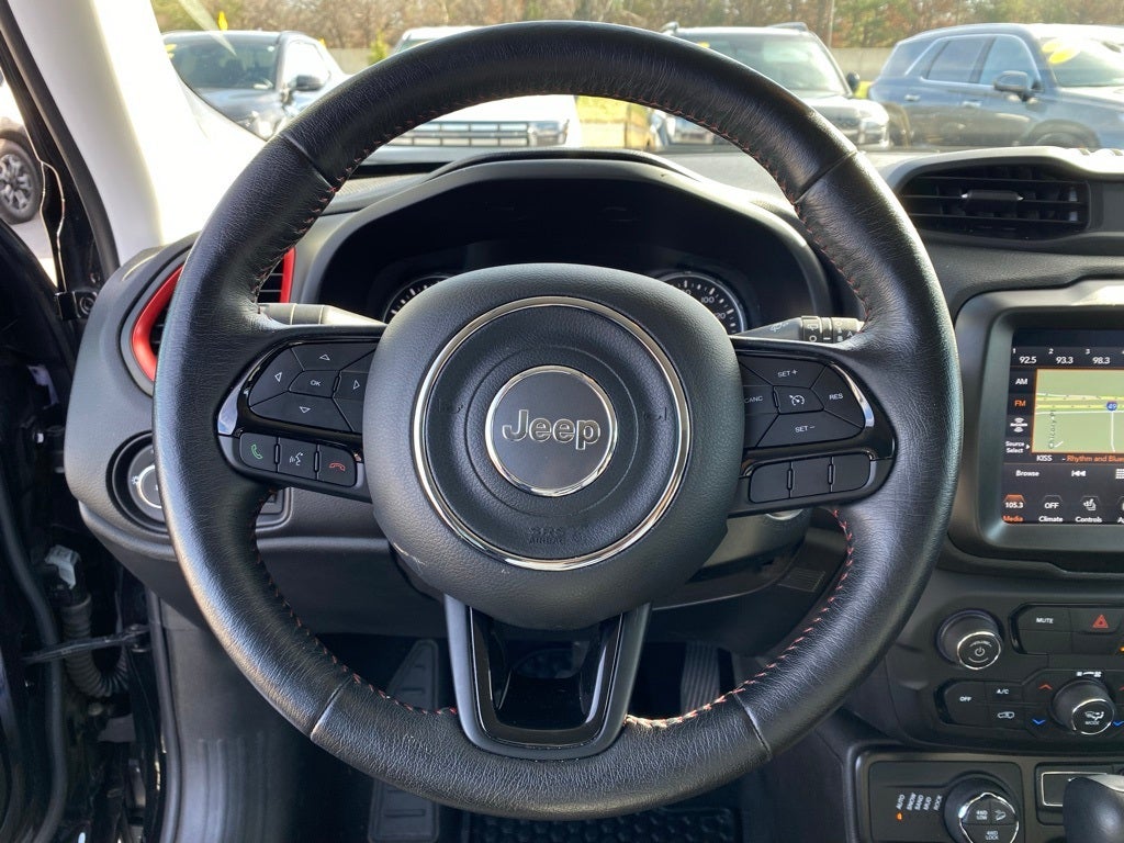 2022 Jeep Renegade Trailhawk 4X4 Leather Loaded!