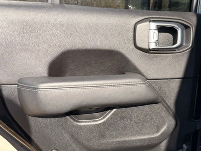 2019 Jeep Wrangler Unlimited Sahara APPLE CAR PLAY / CLEAN CARFAX/ 1 OWNER