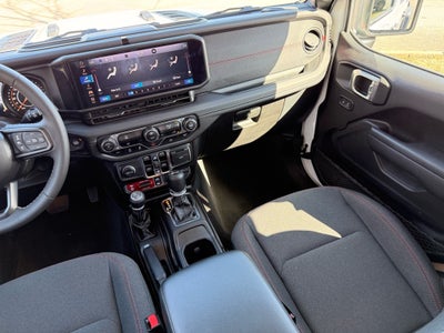 2025 Jeep Wrangler Rubicon ONE OWNER CARFAX