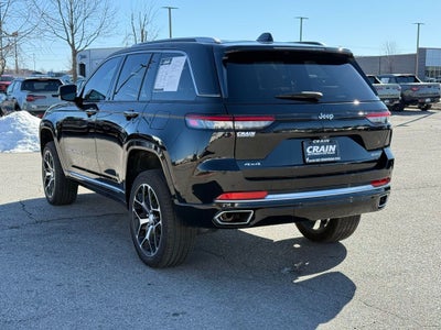 2022 Jeep Grand Cherokee Summit TECH GROUP 5