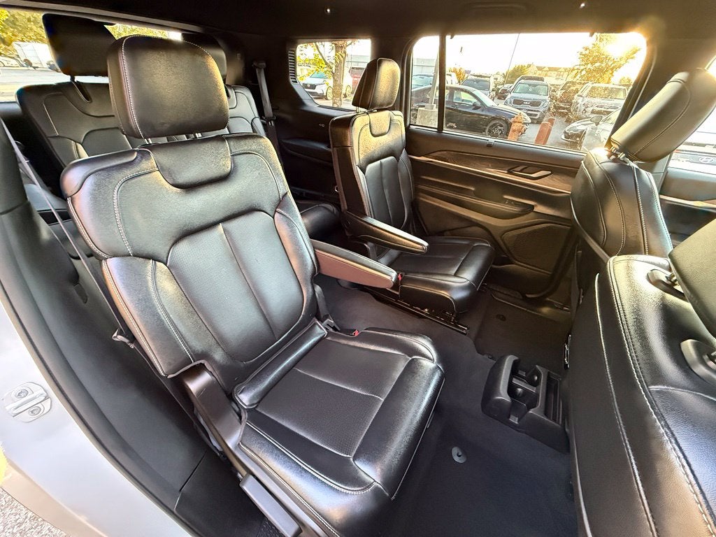 2024 Jeep Grand Cherokee L Limited - 4WD | PANORAMIC SUNROOF