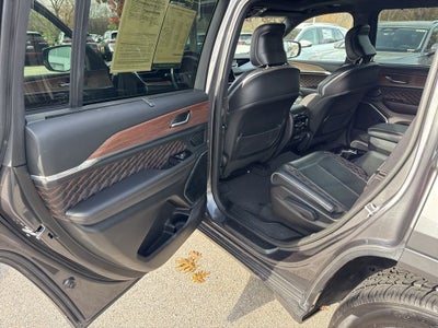 2023 Jeep Grand Cherokee L Summit HEMI