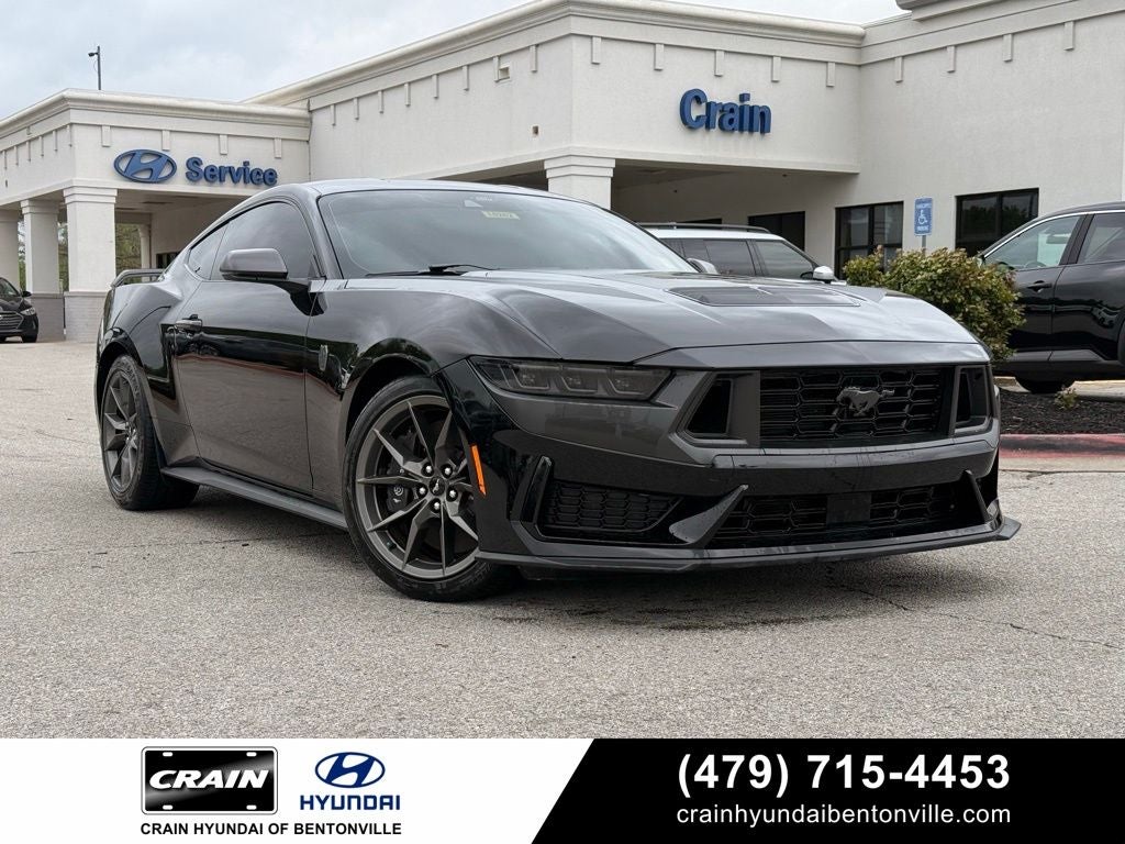 2024 Ford Mustang Dark Horse LOW MILES